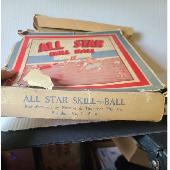 Vintage Newton & Thompson Wood All Star Skill Ball with Original Box and 3 balls - Picture 5 of 9